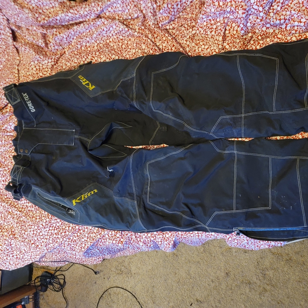 Klim Gore-Tex Freeride Snowmobile pants Size Large.